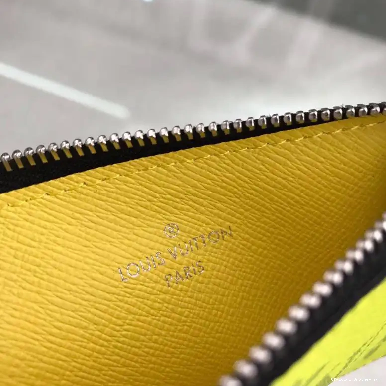 Official Brother Sam Bags LV 19T1L0667 0707
